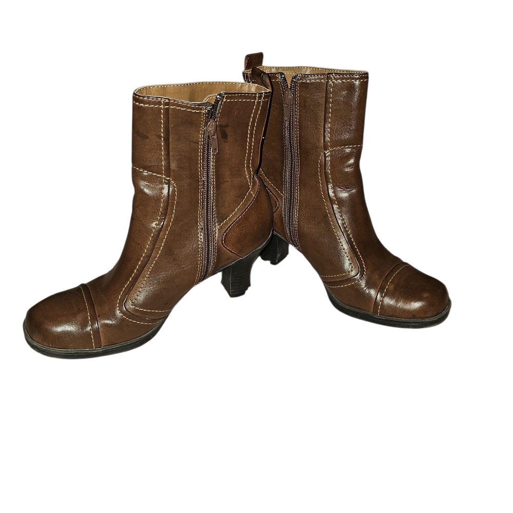Buckle Brown Heeled Boots